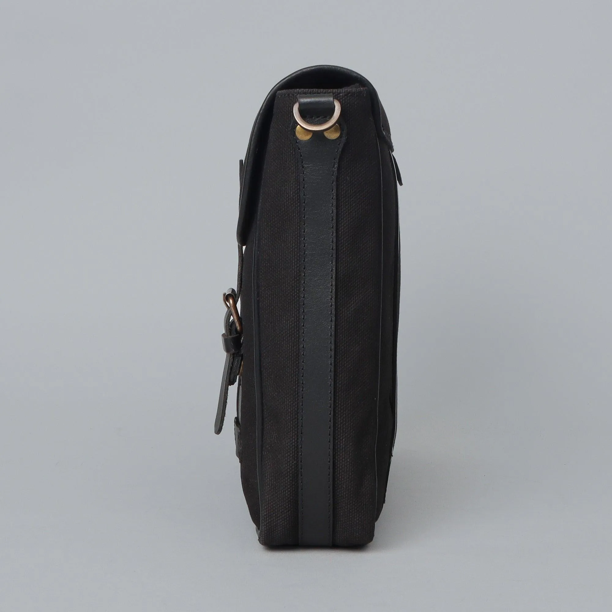 Oslo Canvas Messenger  Bag