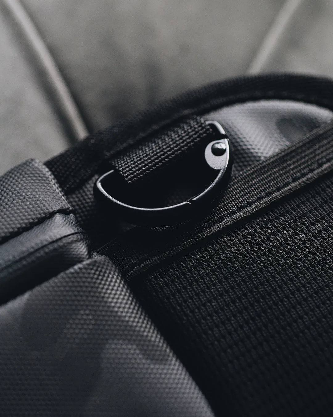 Prime Crossover Bag
