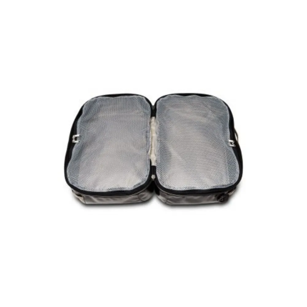 The Makeup Light 2.0 Pro/Master Bag