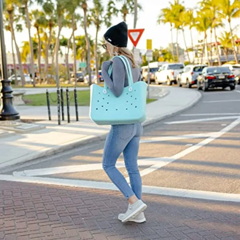 The Perfect Outdoor Tote