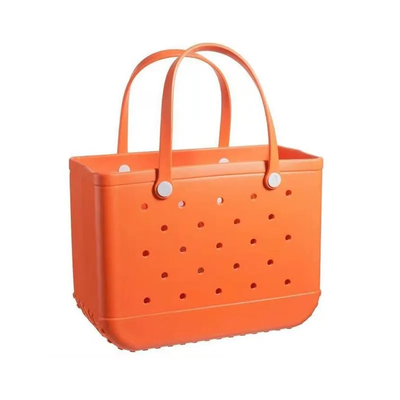 The Perfect Outdoor Tote