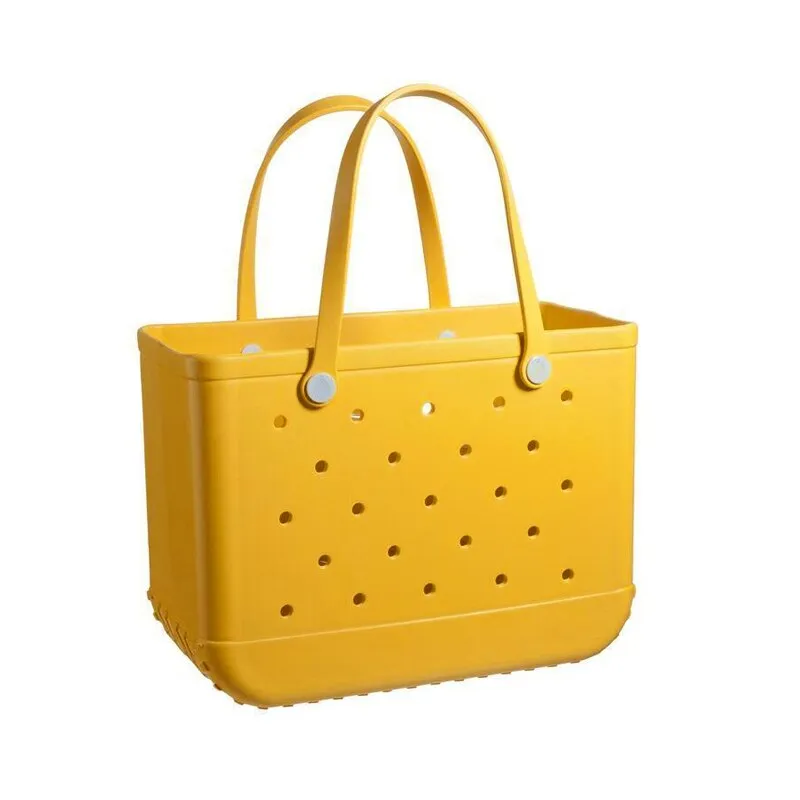 The Perfect Outdoor Tote