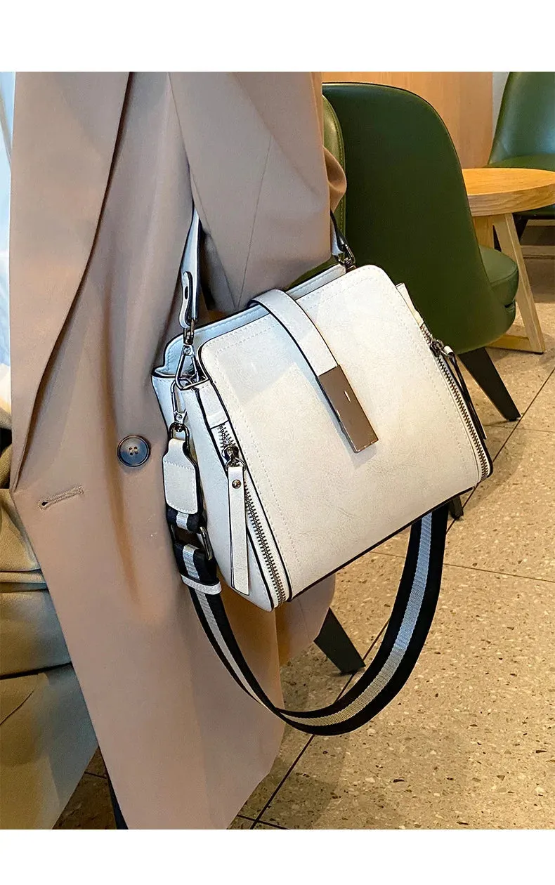 YANATARI Yummy Leather Vintage Shoulder Bag