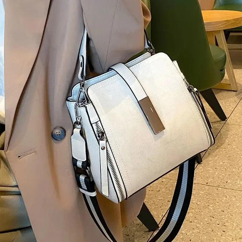 YANATARI Yummy Leather Vintage Shoulder Bag